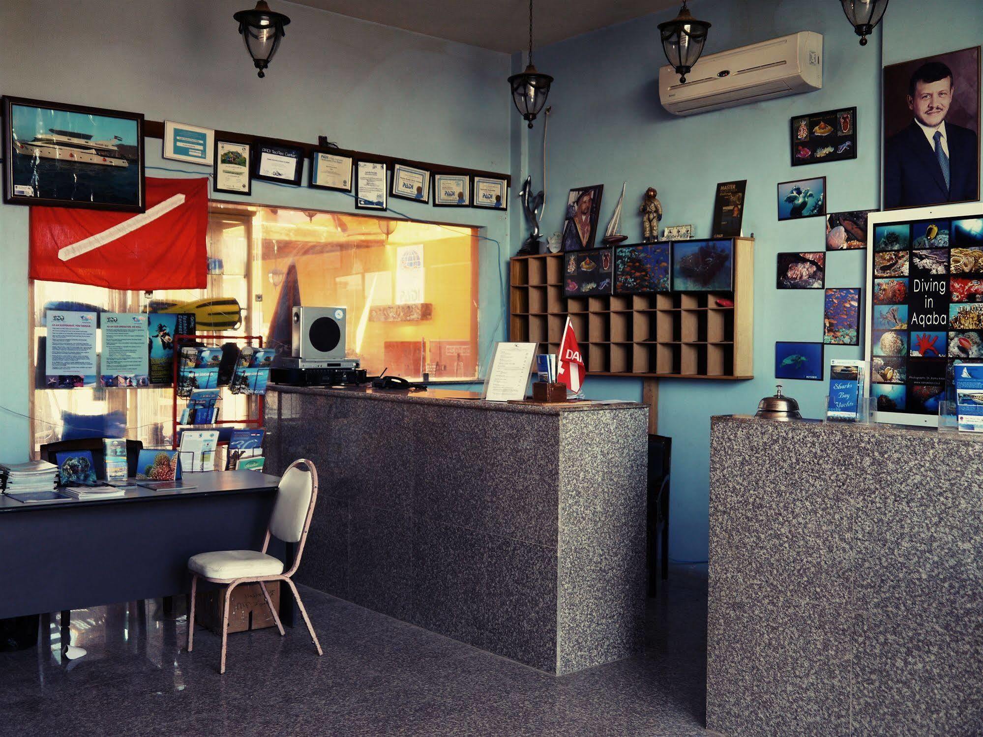 Aqaba Adventure Divers Resort & Dive Center Экстерьер фото