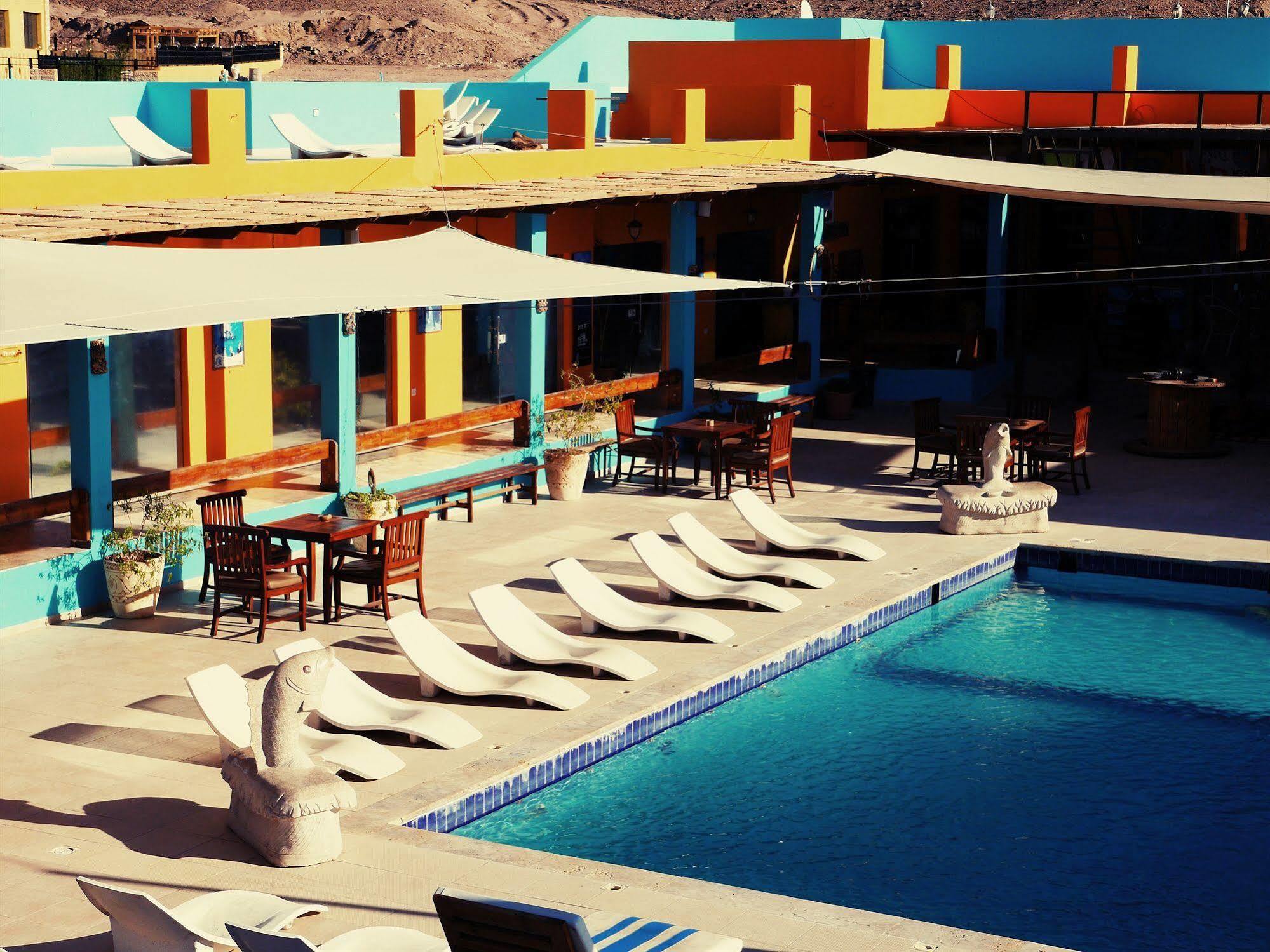 Aqaba Adventure Divers Resort & Dive Center Экстерьер фото